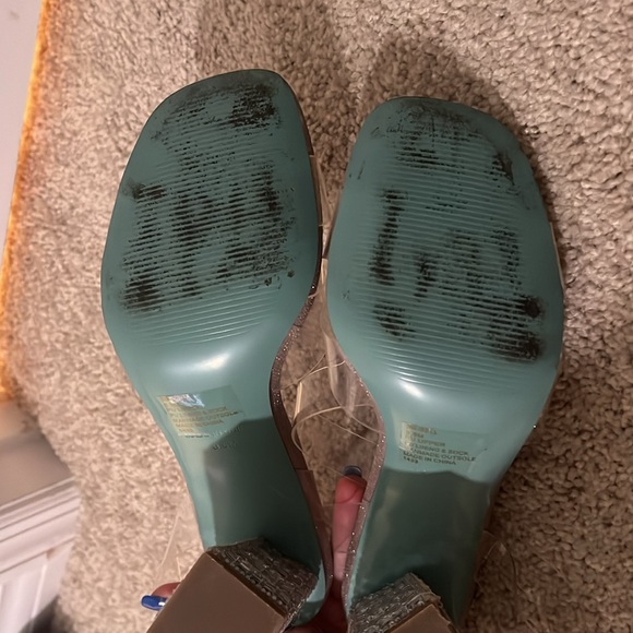 Betsey Johnson Women's Sb-Bell Heeled Sandal. - Picture 5 of 9